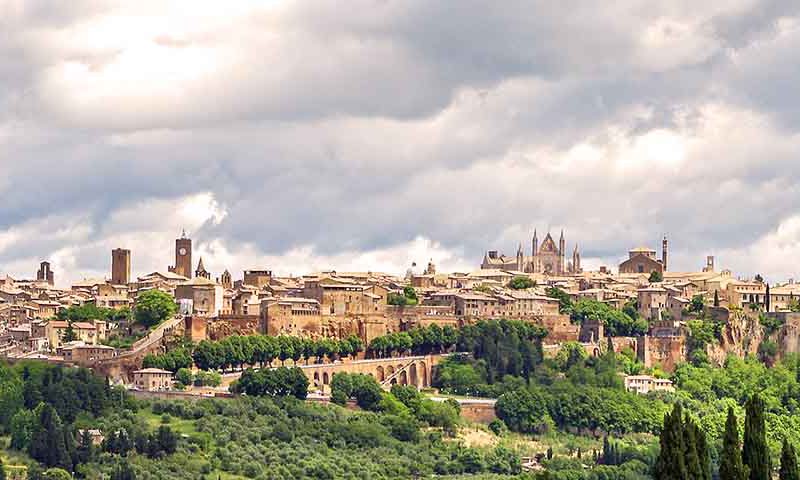 Paolo Giorgio Bassi - Fondo Ambiente Italiano solidarietà patrimonio cultura